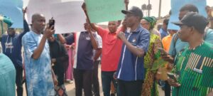 JOHESU-UITH Workers Protest Salary Stoppage, Demand Government’s Intervention